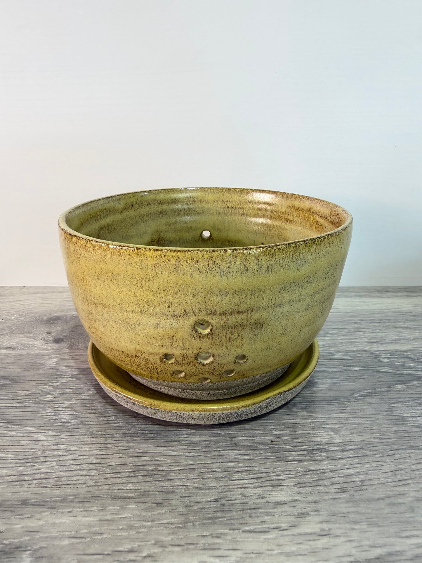 Berry Bowl - Sunshine Yellow